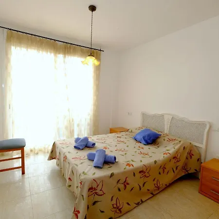 Apartment Pasarela By Interhome